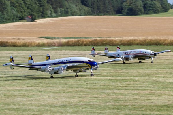 Mastering Turtleneck Fashion: Create a Cozy UK Winter Look This Season!